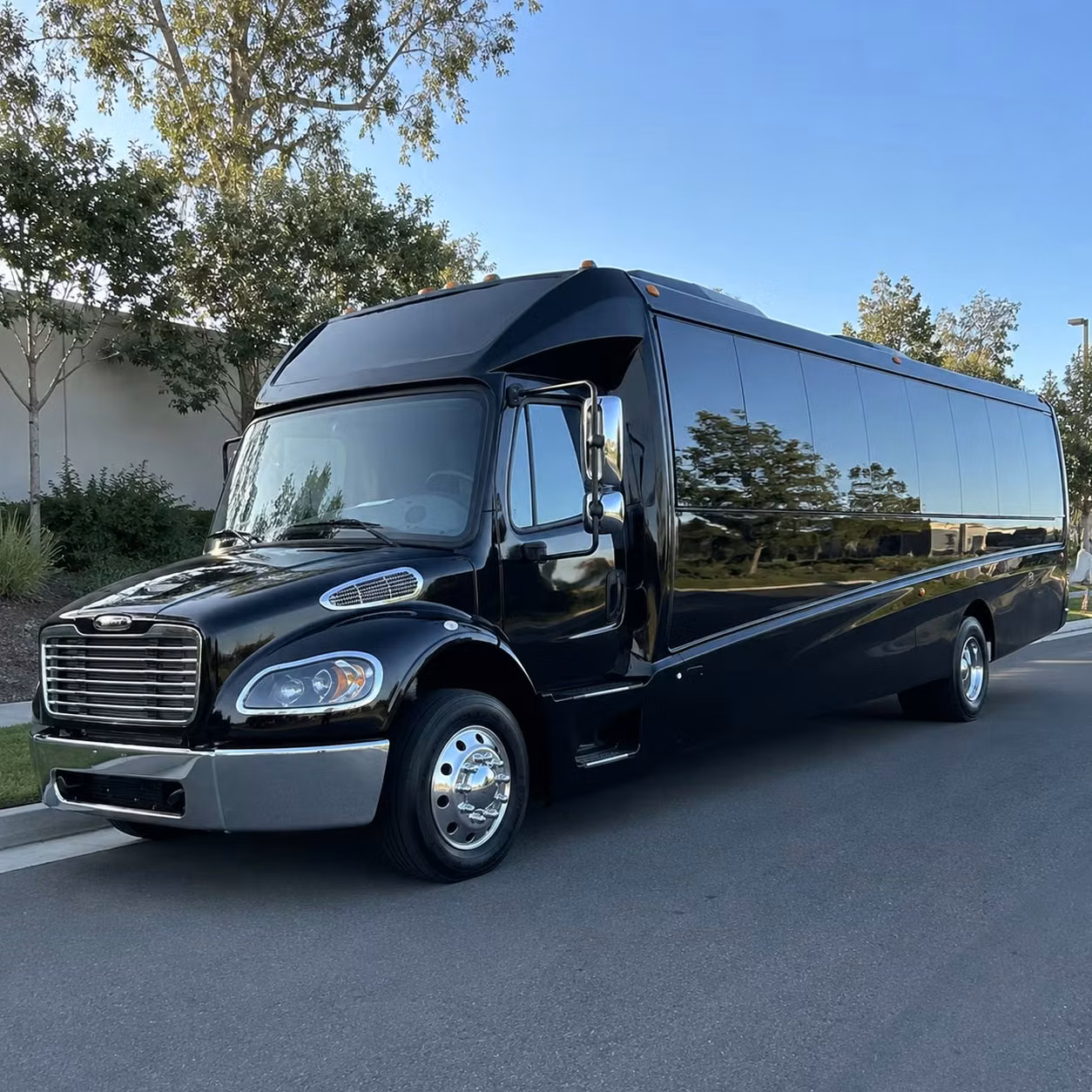 35 passenger minibus
