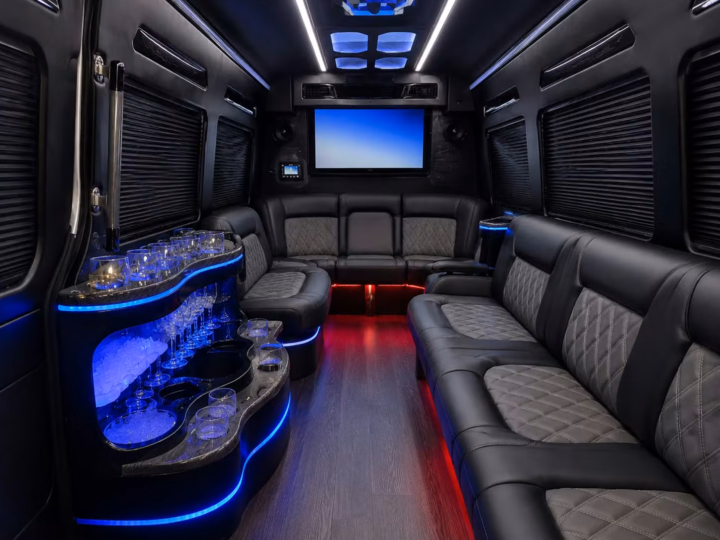 airport shuttle bus rentals for baton rouge wedding guests