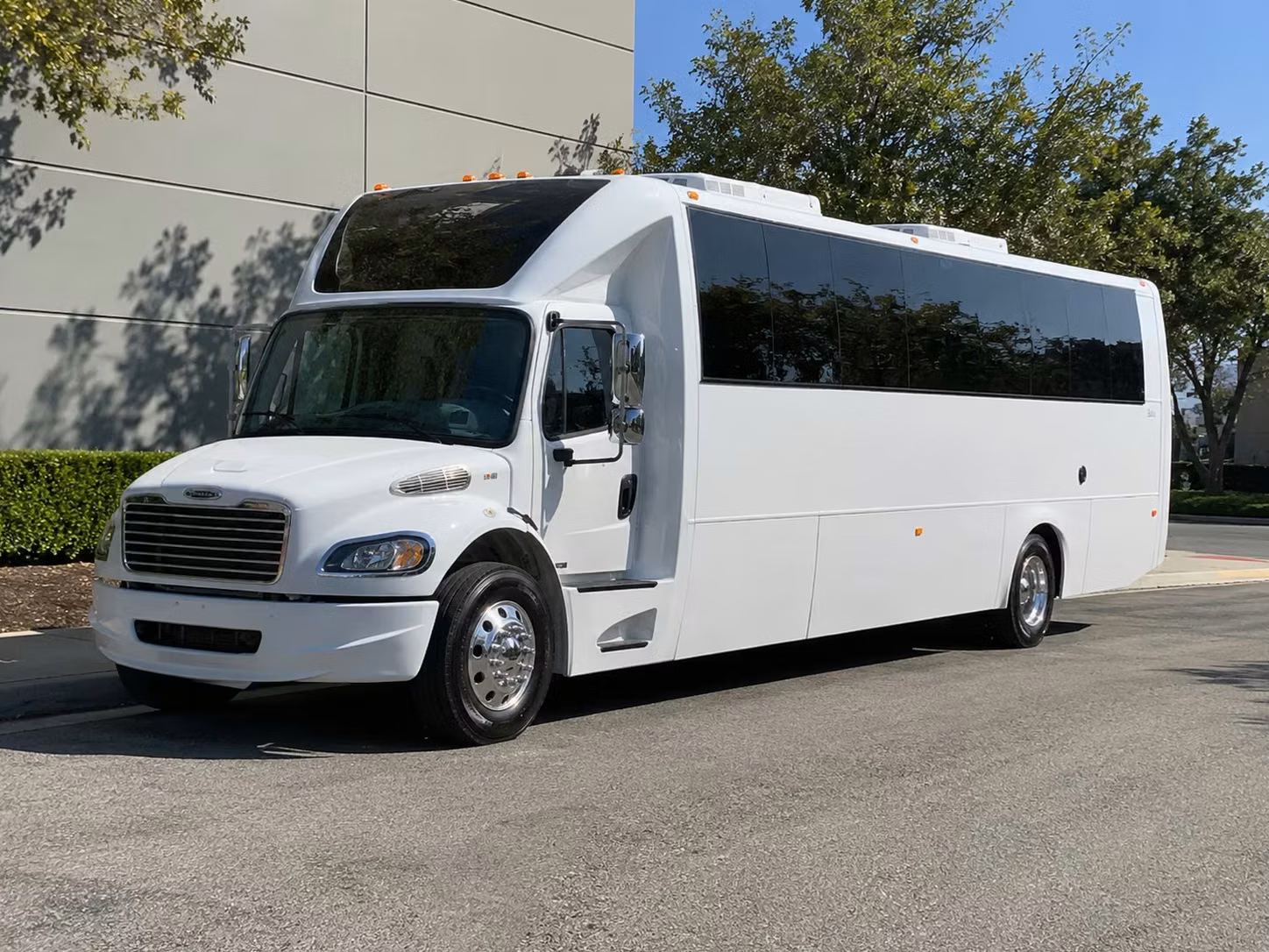 party bus rentals for baton rouge bar crawls and live music nights